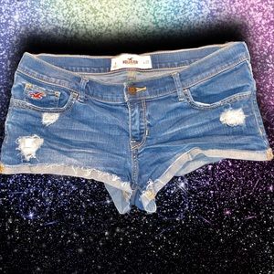 Hollister Ripped Shorts Size 9